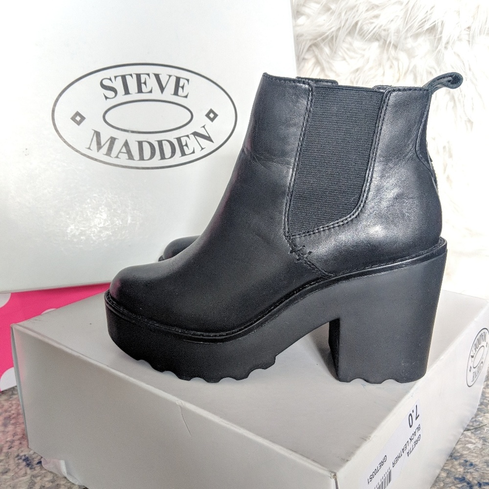 Steve Madden Leather Gretta Booties size 7